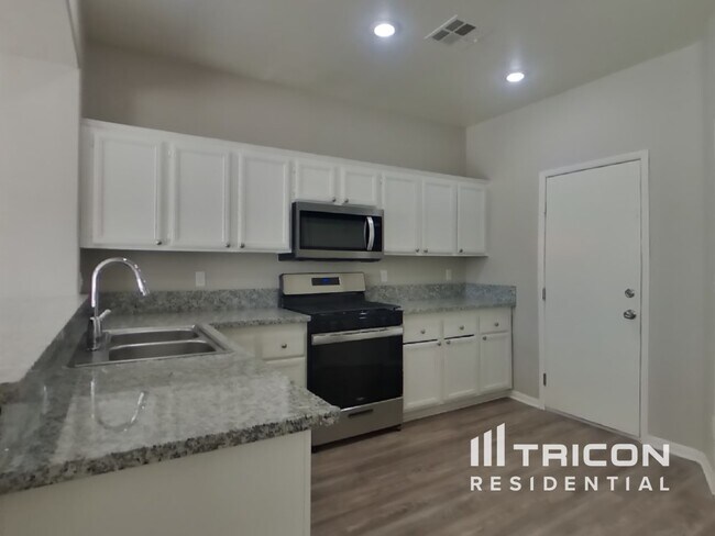 Photo - 1300 Pecan Tree Ct