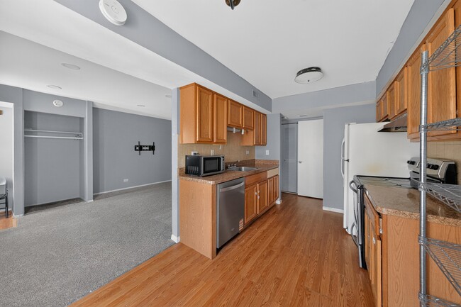 Photo - 614 Bryn Mawr Ct