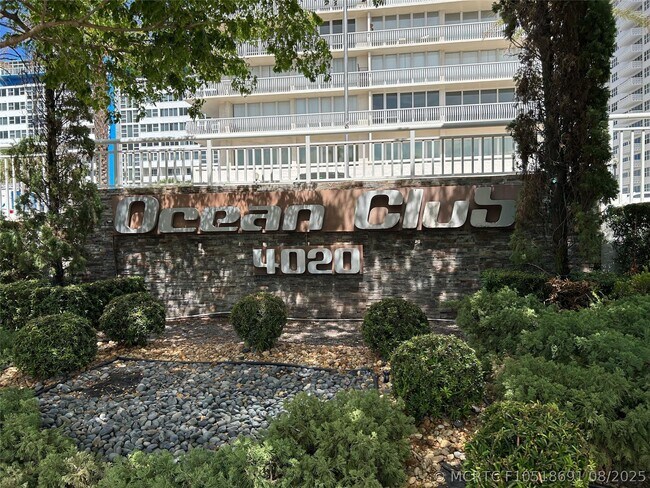 Building Photo - 4020 Galt Ocean Dr Unit 106