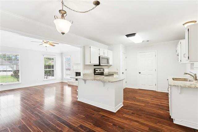 Photo - 2190 Steven St