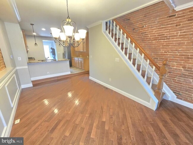 Photo - 112 N Luzerne Ave