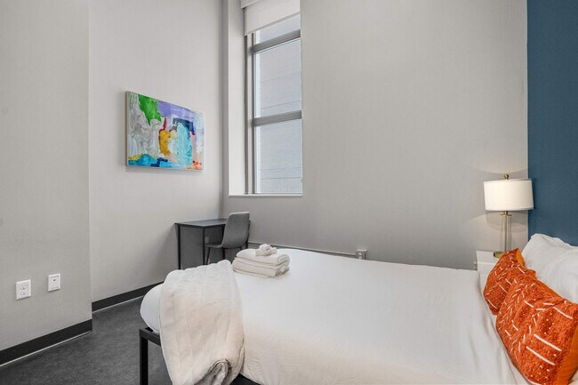 Photo - 800 Penn Ave Unit ID1075248P