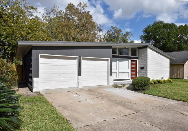 Photo - 6330 Mobud Dr
