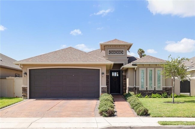 Building Photo - 15 Manchester Dr