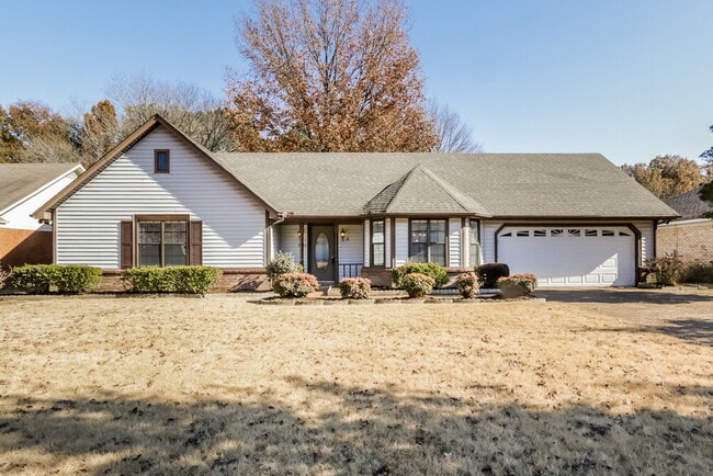 Building Photo - 5044 Brooksbank Cove S Rental