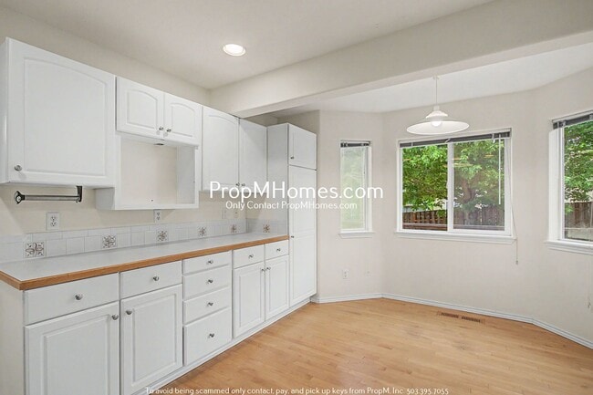 Photo - Bull Mountain Three Bedroom Home!