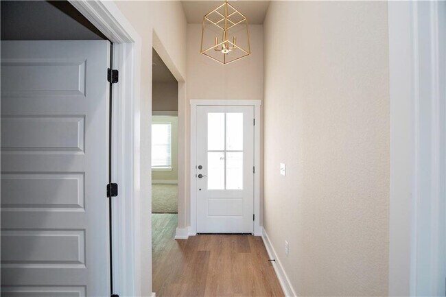 Photo - 6804 SW Basswood Ave