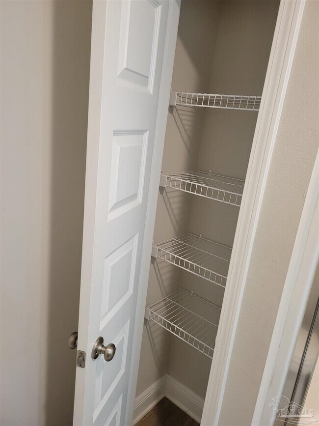 Photo - 6081 Royal Port Ct