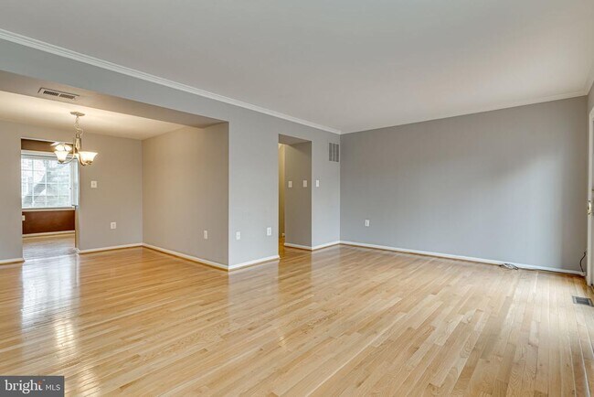 Photo - 4406 Churchman Ct