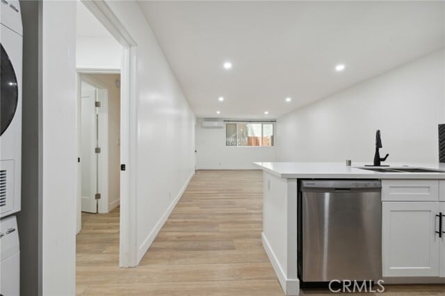 Building Photo - 17000 Burbank Blvd Unit 104 Rental