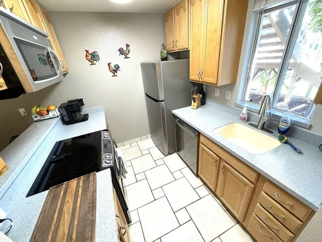 Photo - Furnished Ground Floor Southpointe Condo Available Unidad 12-103