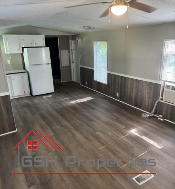 Photo - 49 Cypress Ln