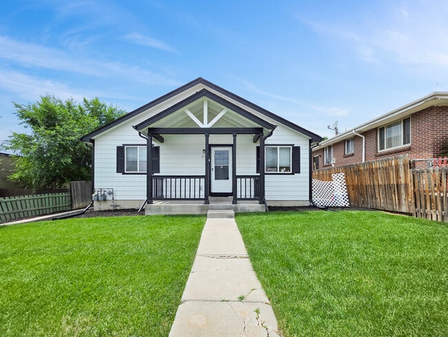 Building Photo - Charming 3 beds 2 baths in Denver! Rental