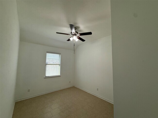 Photo - 3727 Goldleaf Trail Dr