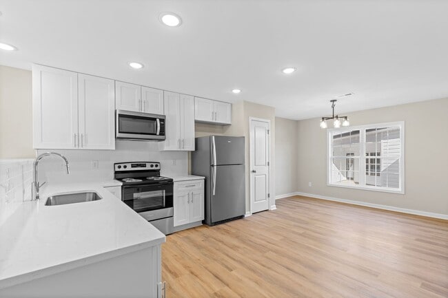 144 Chapel Hill Rd