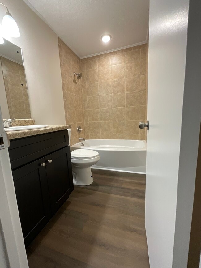 Photo - 1210 Dunwoody Dr