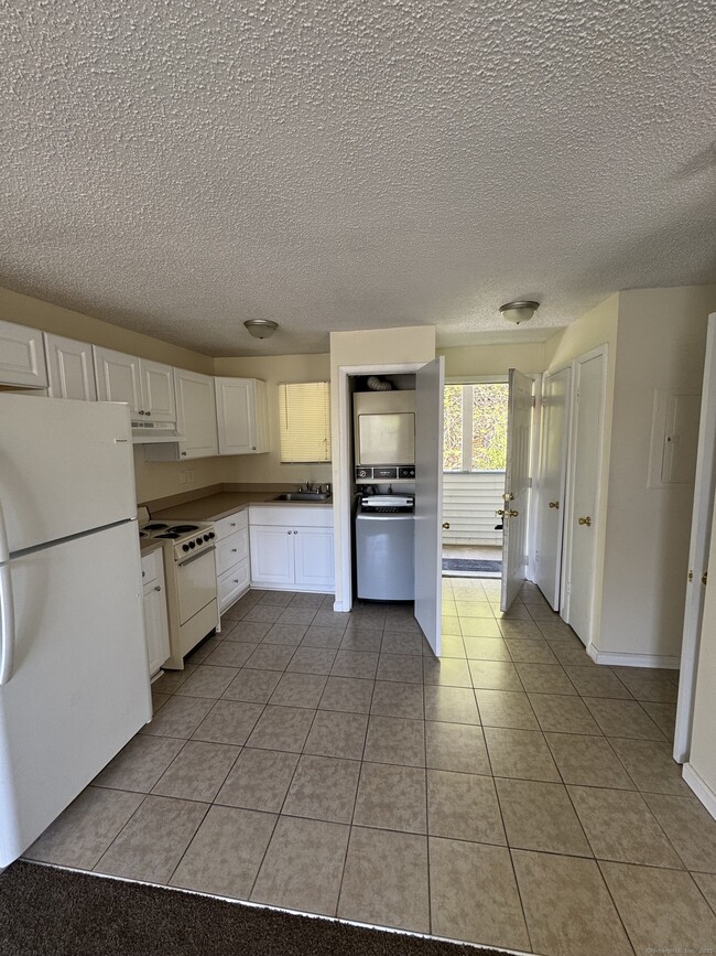 Photo - 4 Warwick St Unit APT 9