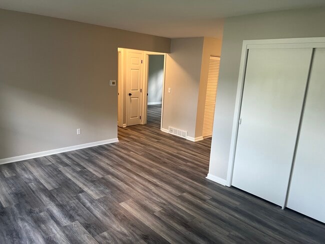 Photo - 595 Magie Ave Unit 3