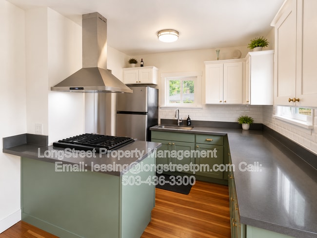 Photo - 7935 SE Bybee Blvd