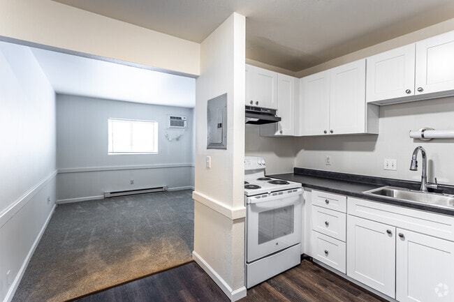 Photo - Oak Park Apartments