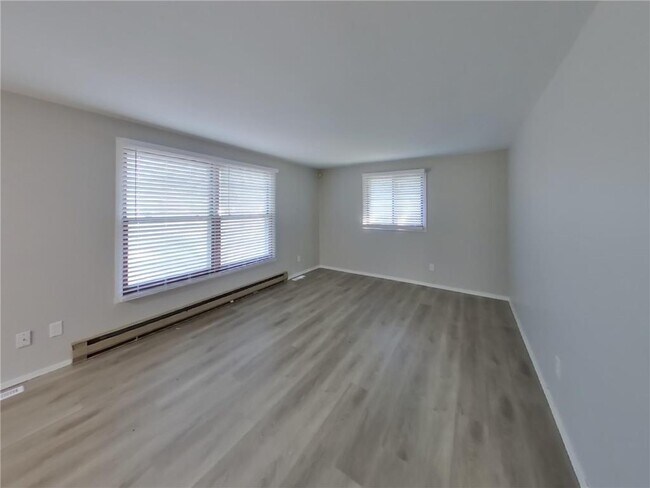 Photo - 1056 S Shore Dr