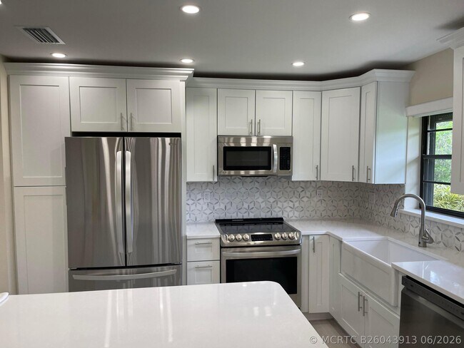 Photo - 29 Bethesda Park Cir