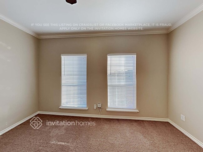 Photo - 830 Randall Rd