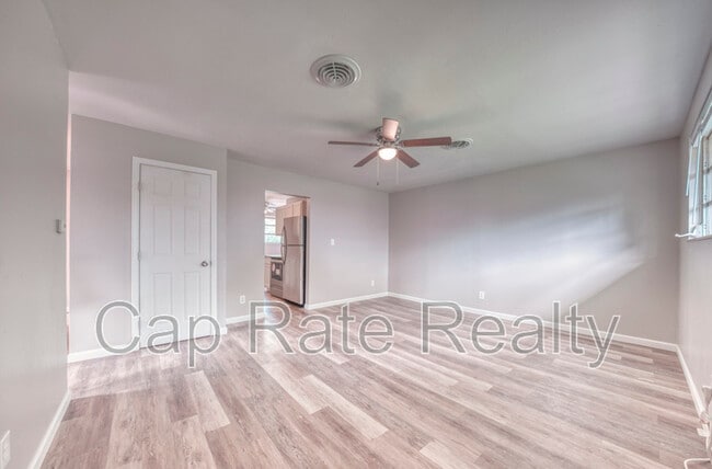 3738 Arkwood Ct