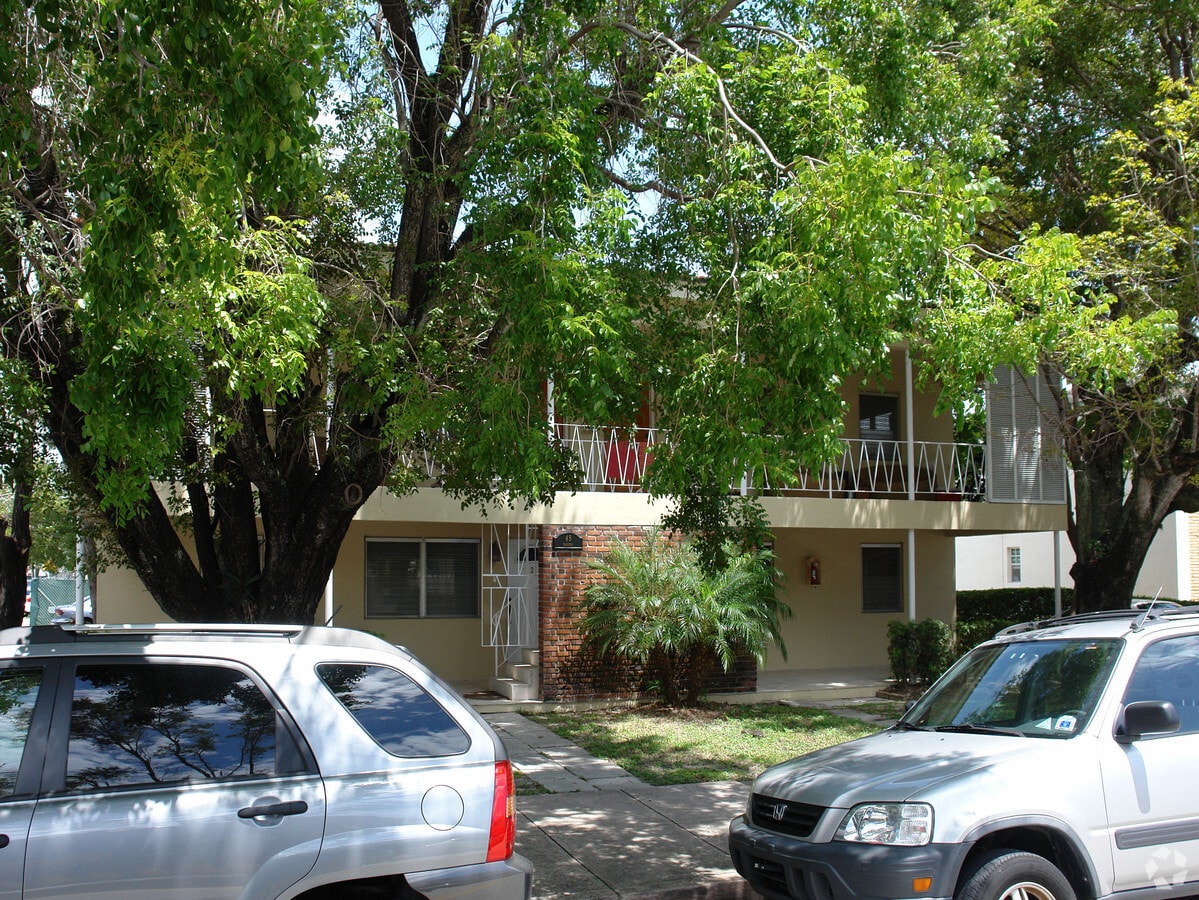 Photo - 45 Madeira Ave Apartments