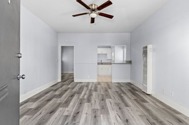 Photo - 119 Orange Ave Unit 01