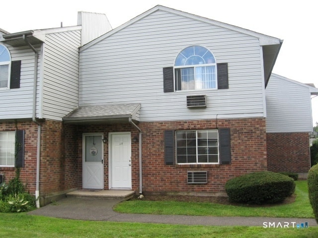 Building Photo - 975 Meriden Rd Unit 117