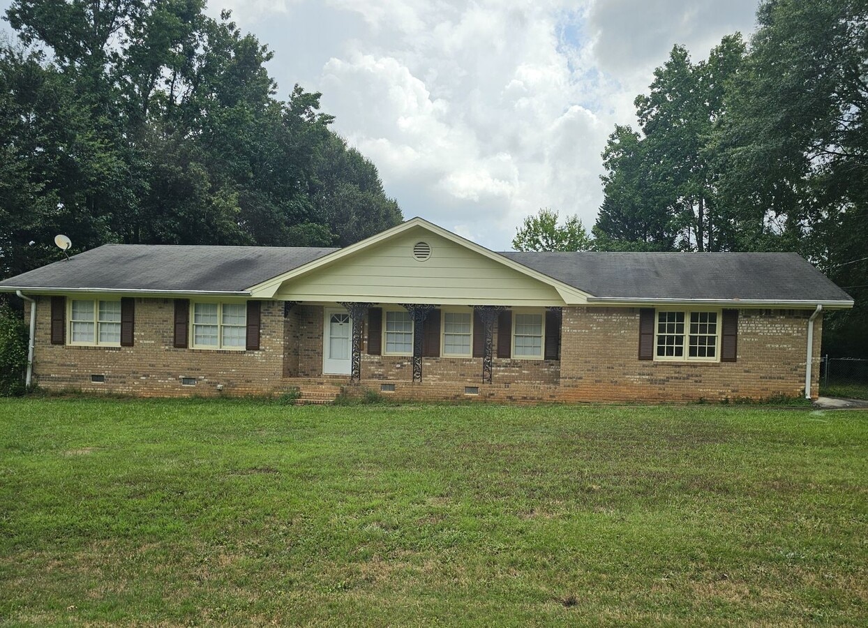 3 Bedroom house - 3 Bedroom house