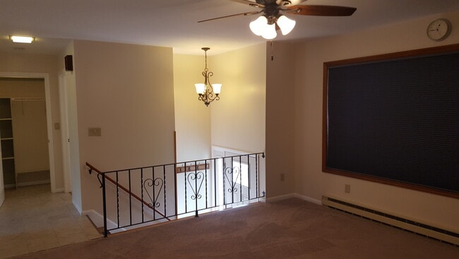 Photo - 794 Tanner Rd