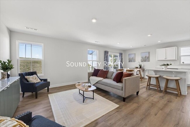 Photo - 2648 Thornton Grove Blvd