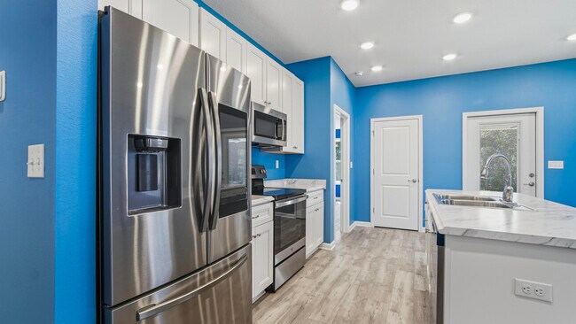 Photo - 1249 Martin Rd