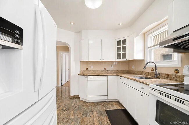 Photo - 1042 N 7th St