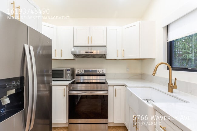 Photo - 5766 Waverly Ave