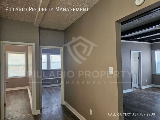 Photo - 633 E 38th St Unit 4