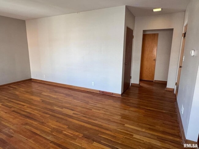 Photo - 326-328 W Hayes St Unidad 328