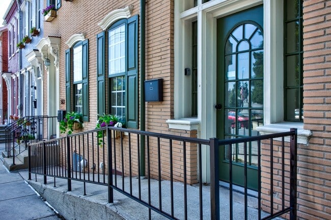 Photo - 515 Locust St