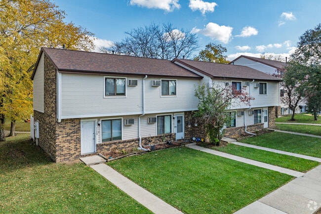 Alternate Exterior - Triple Crown Altoona Cooperative