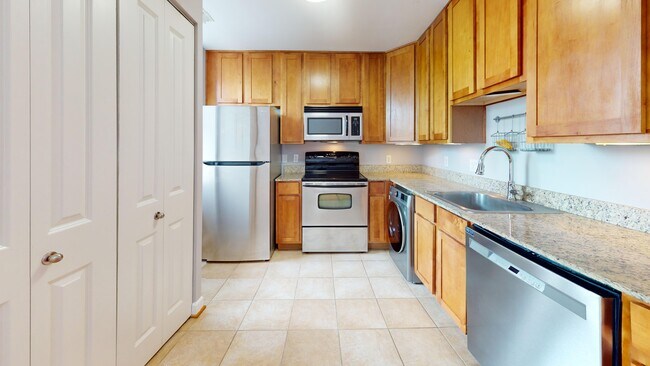 Photo - 5630 Pershing Ave Townhome
