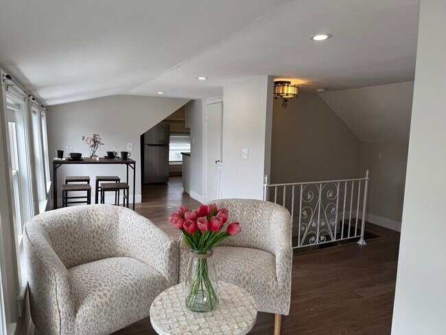 Photo - 48 Warren Ave