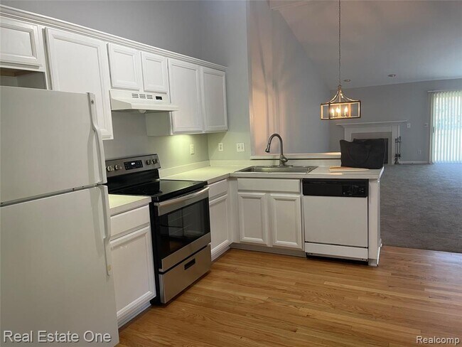 Photo - 2519 Westmont Cir Unidad 4