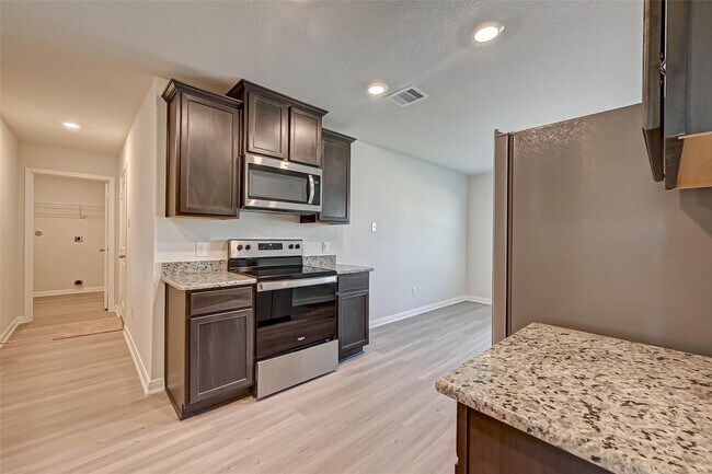 Photo - 20834 Solstice Point Dr