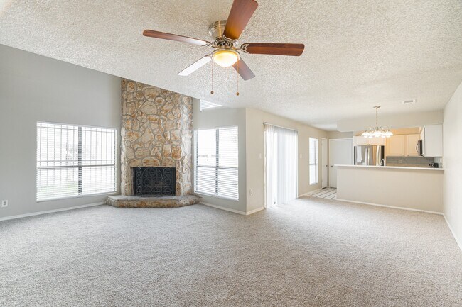 Photo - 5731 Easthampton Dr Unit A