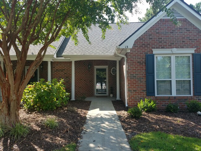 Photo - 1600 Sturdivant Dr Unit 13