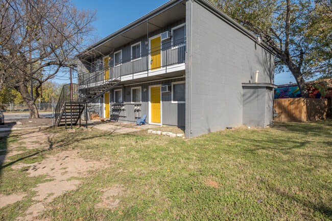Photo - East Austin Studio Apartment Loft - Minute... Unidad Apt #201