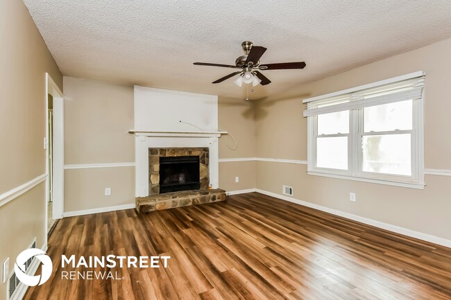 Photo - 152 Frances Dr