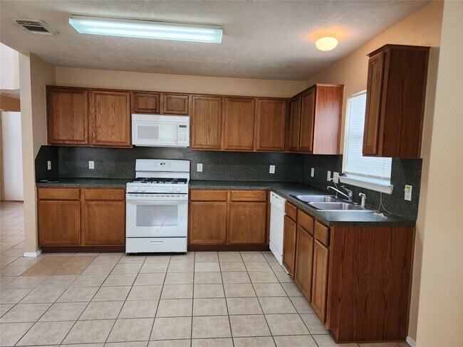 Photo - 7346 Cypress Pr Dr